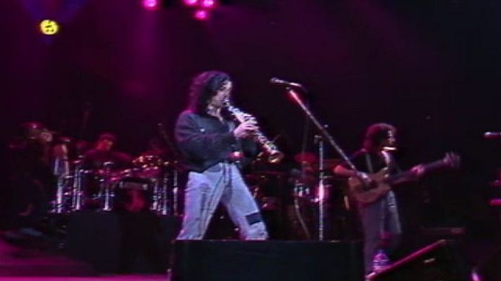 Arxiu TVE Catalunya - Companyia Elèctrica Dharma al Palau d'Esports de Barcelona