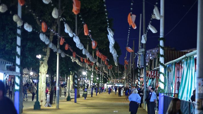 Telediario 1 - Controles alimenticios y de policía, la otra cara de la Feria de Sevilla para garantizar la fiesta
