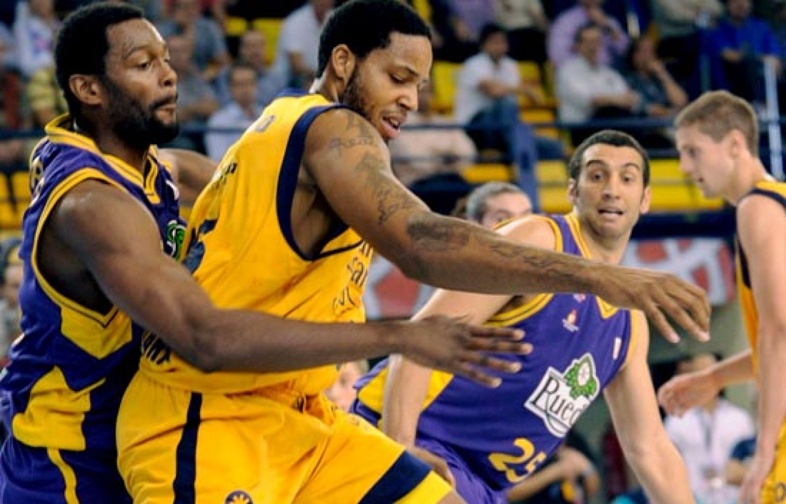 Gran Canaria 2014 77-63 Blancos Rueda Valladolid - Baloncesto en RTVE | Ver