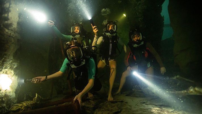 Cine internacional - A 47 metros 2: El terror emerge