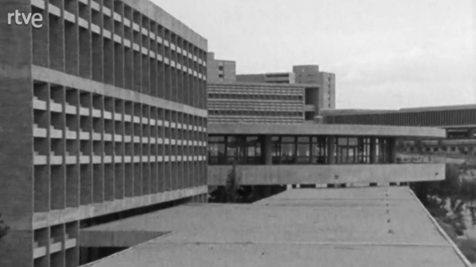 La Universidad Laboral de Cheste | Ver