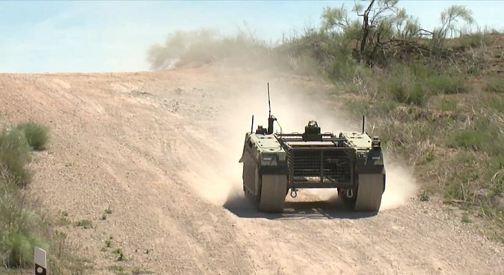 Telediario 1 - La UE financia la fabricación de vehículos no tripulados para fuerzas terrestres
