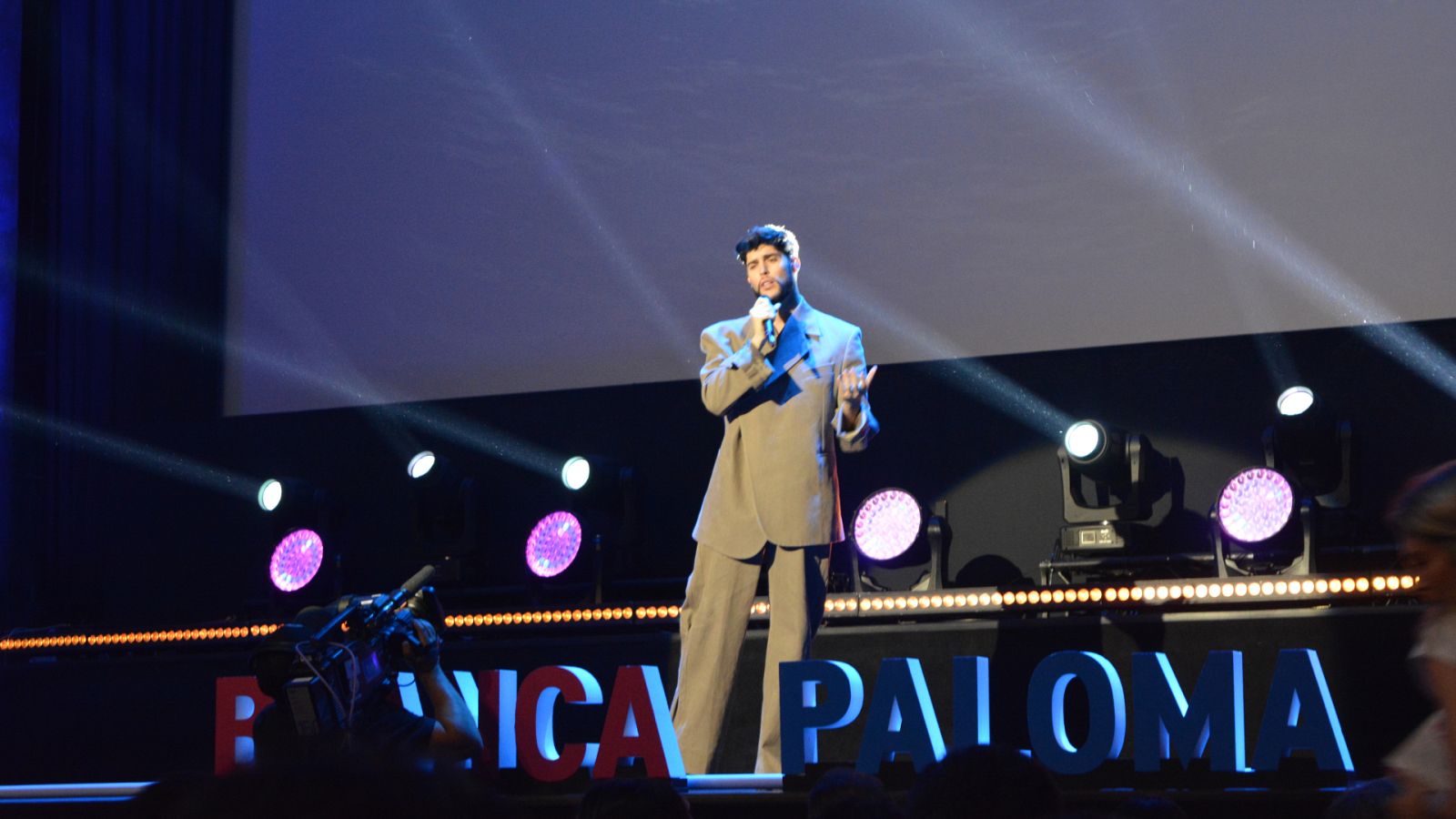 Eurovisión 2023 - E'FEMME canta 'UFF!' en la despedida de Blanca Paloma