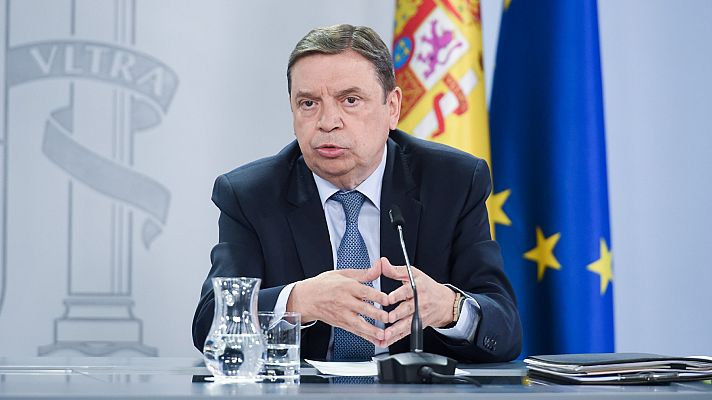 La hora de La 1 - Planas afirma que el plan de Doñana "es ilegal" y acusa al PP de atribuirse una competencia "que es del Estado"