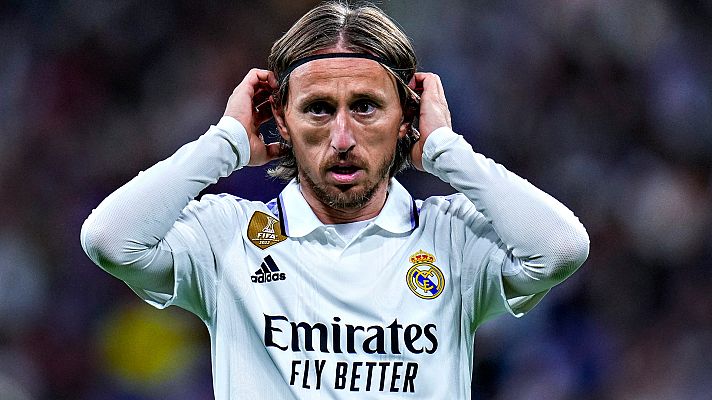 Telediario 1 - Luka Modric se lesiona y podría perderse la  final de la Copa del Rey