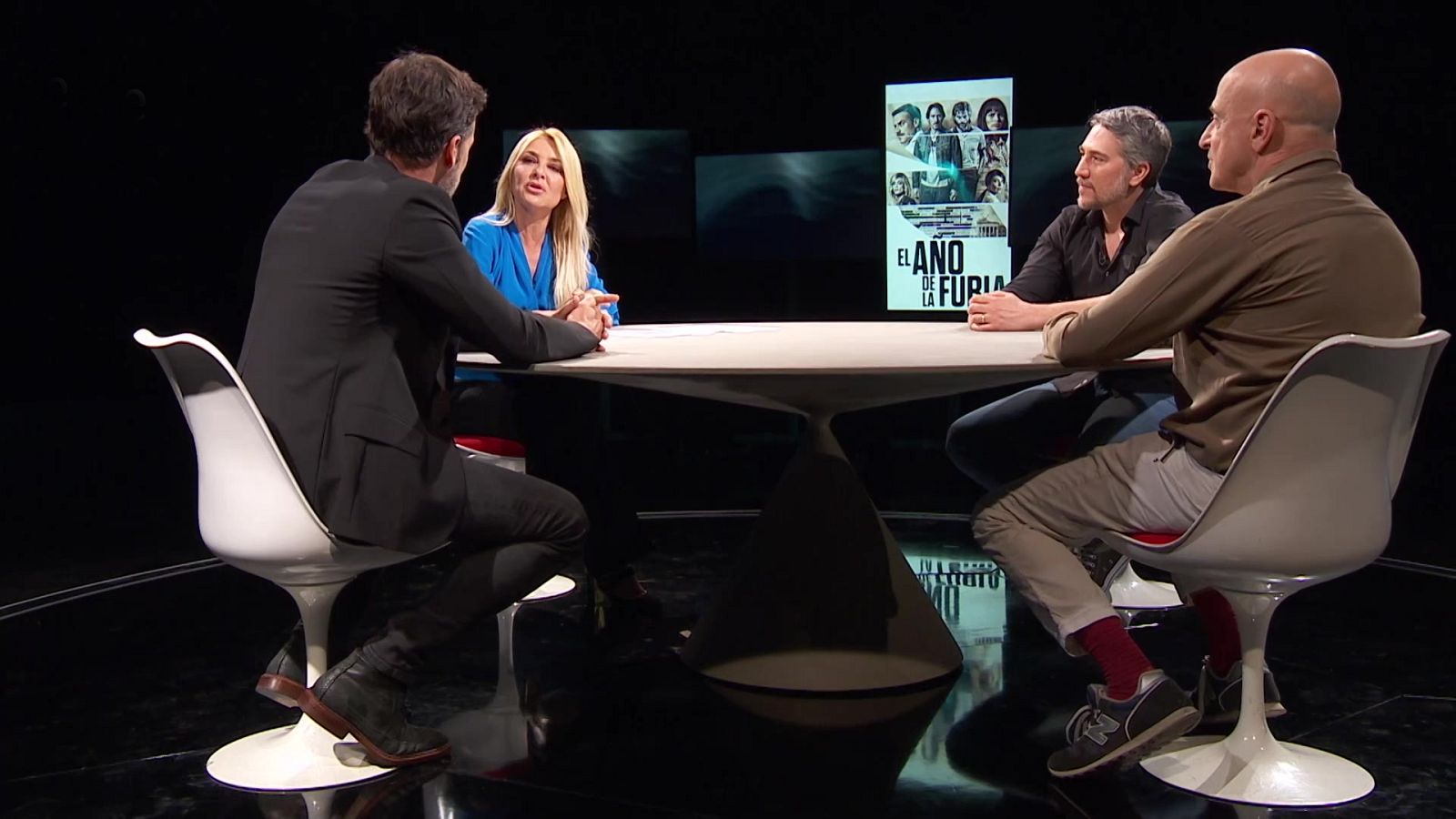 Versión española - El año de la furia (coloquio) - ver ahora