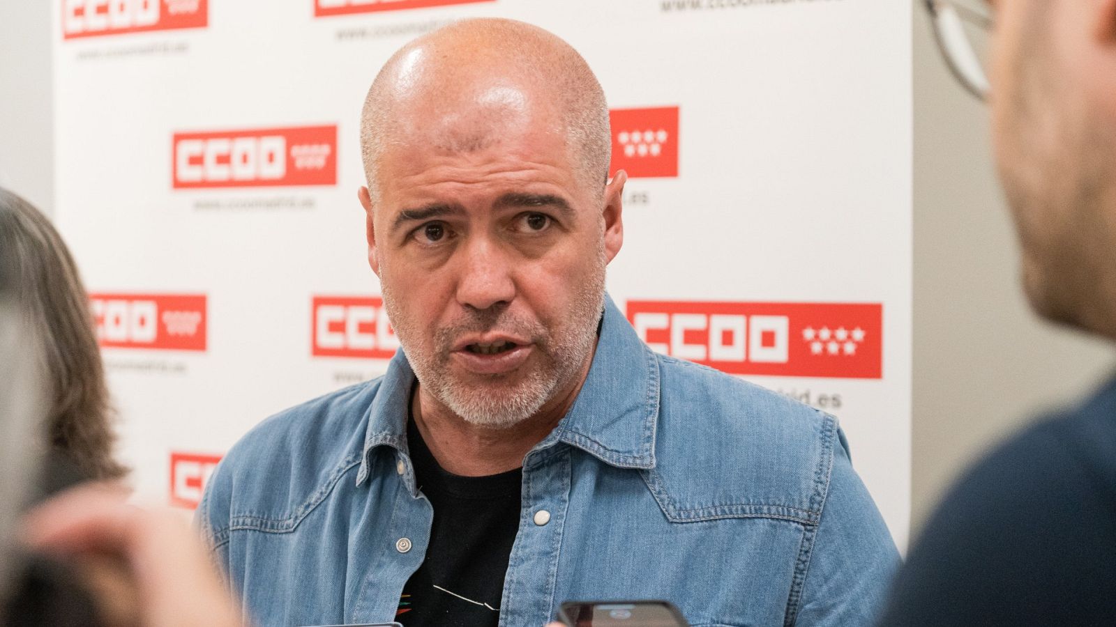 El secretario general de CC.OO., Unai Sordo, ha advertido que si en mayo no se cierran negociaciones sobre la subida salarial y la cláusula de revisión con la CEOE, habrá movilziaciones en otoño.