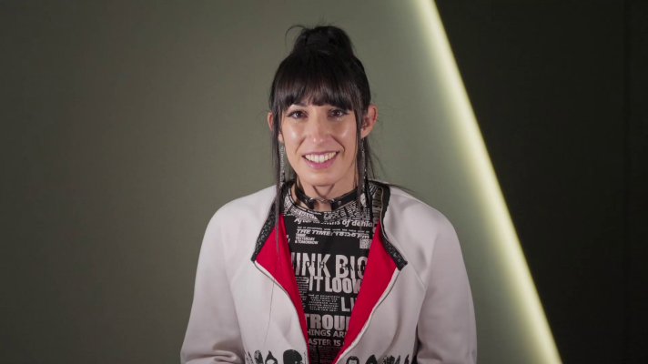 Españoles en conflictos - Lucy, cantante K-pop en Seúl, nos habla sobre salud mental