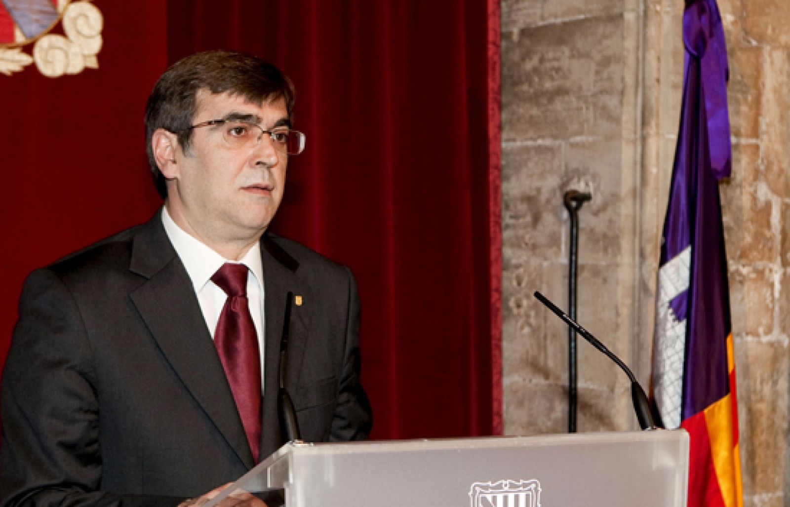 Hoy ha quedado constituido el nuevo gobierno balear después de la expulsión de los tres consejeros de Unió Mallorquina | Ver