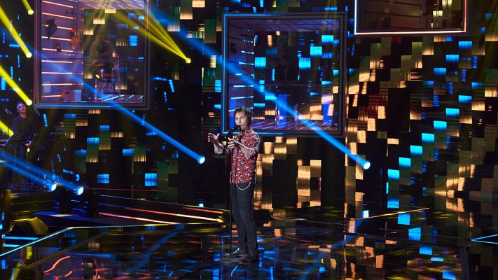 Cover Night - David Angulo canta 'Toda una vida' para conseguir una cabina