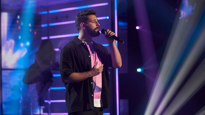 Cover Night - J Kbello sorprende con la balada 'Corre'