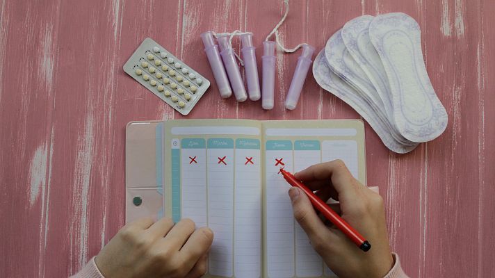 Telediario 1 - La vacunación contra el covid no afecta a la regla, según un estudio