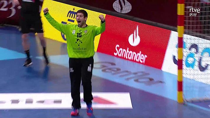  - Sinfín tira de heroica para forzar los penaltis definitivos pero cae ante Valladolid en cuartos de Copa del Rey