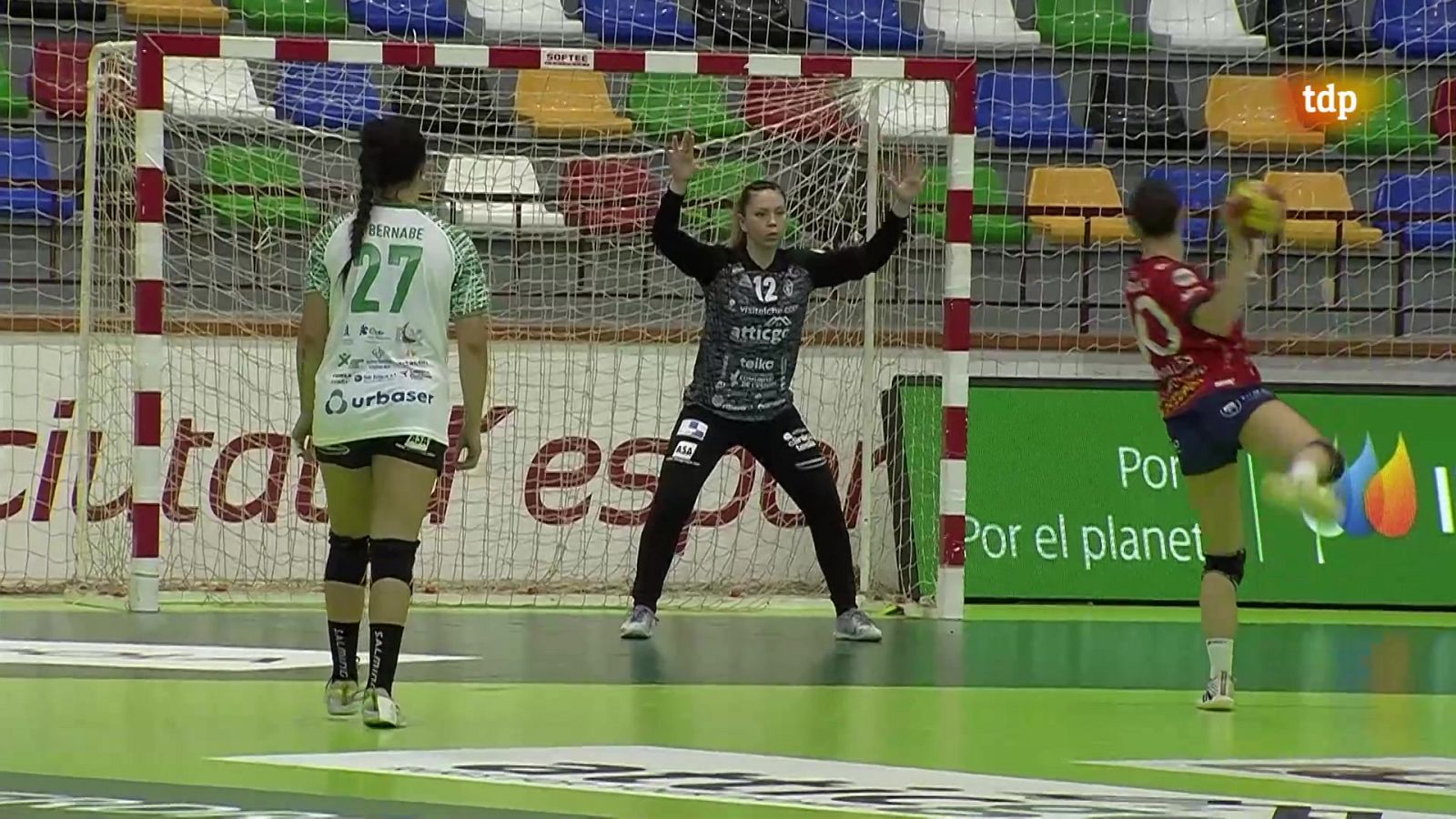 Balonmano - Liga Guerreras Iberdrola. Play off 1/4 final vuelta: Atticgo BM Elche - Conservas Orbe Rubensa BM Porriño - ver ahora