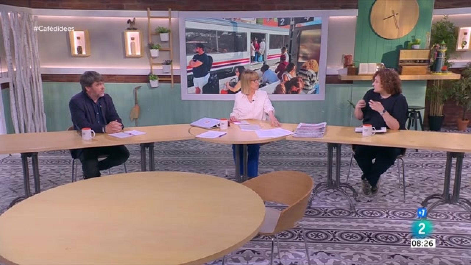 Antoni Cañete, enquestes electorals i el preu de la llet