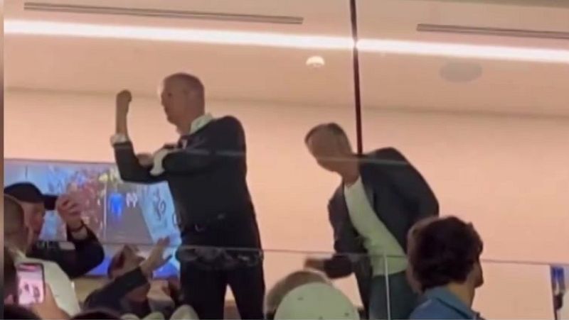 El padre  de Haaland, expulsado del palco del Bernabéu por hacer un corte de mangas a la afición