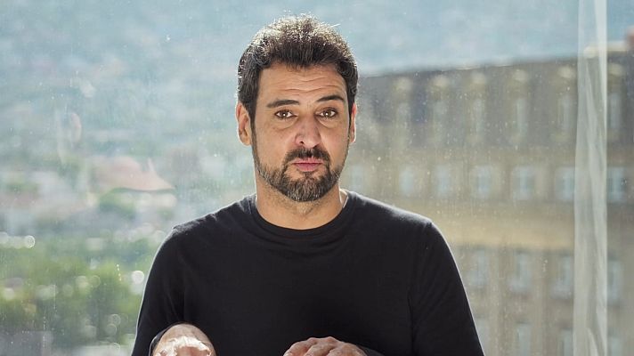 Españoles en conflictos - Gerard hace monólogos sobre la violencia en México