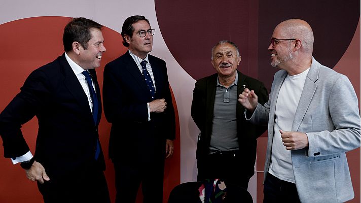 Telediario en lengua de signos - Telediario - 15 horas - 10/05/23 - Lengua de signos