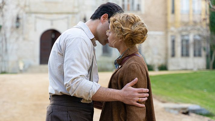 La promesa - El beso de Jana y Manuel que nadie esperaba