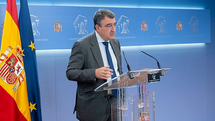 La hora de La 1 - Aitor Esteban cree que a Bildu "le queda mucho recorrido que hacer" tras incluir a condenados en sus listas: "Era evitable"