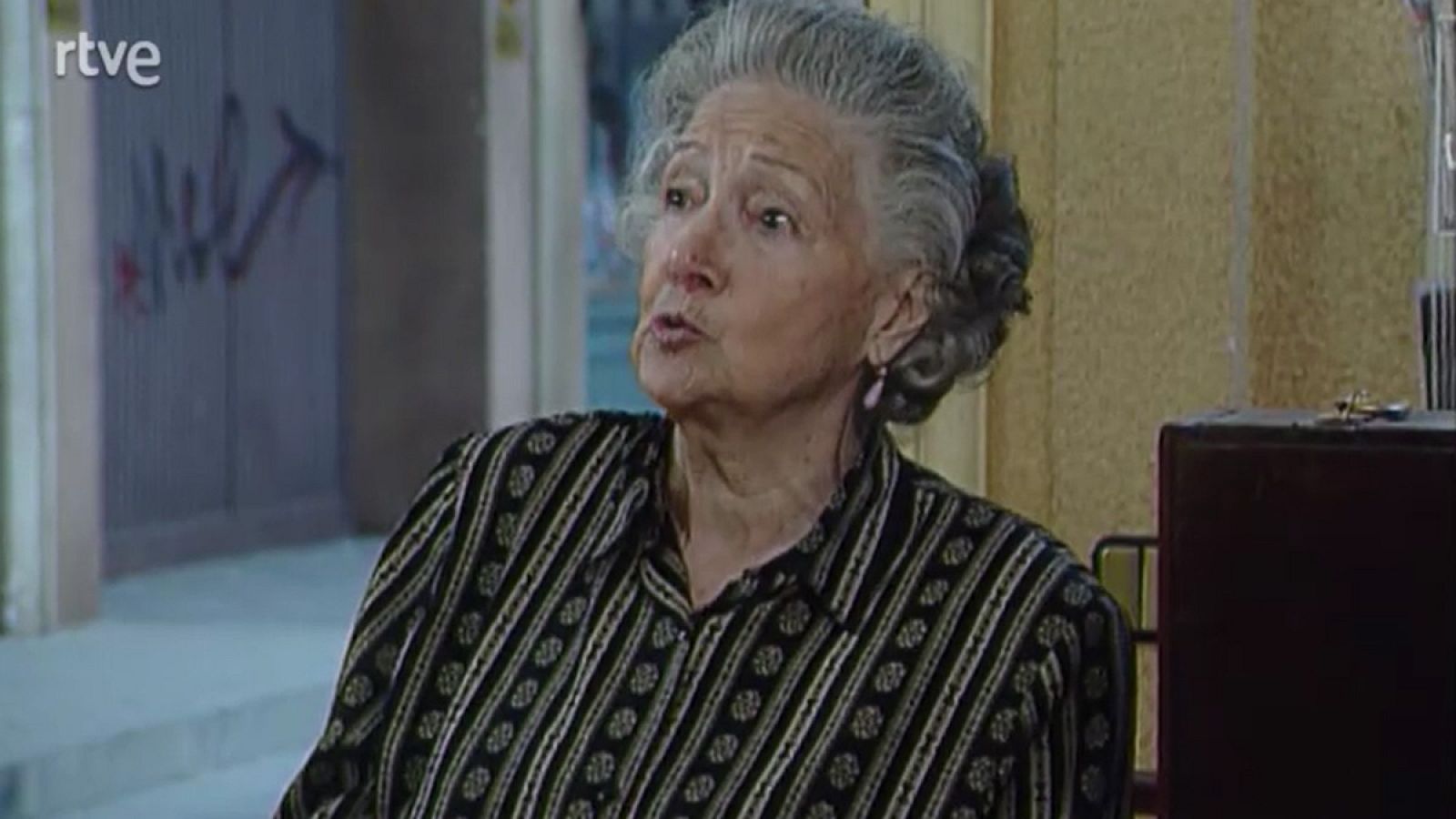 Carmen y familia - Cuatro gotas de tormenta - Carmen y familia | Ver