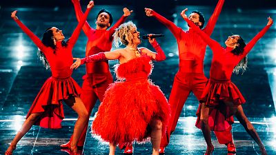 Portugal: Mimicat canta "Ai Corao"