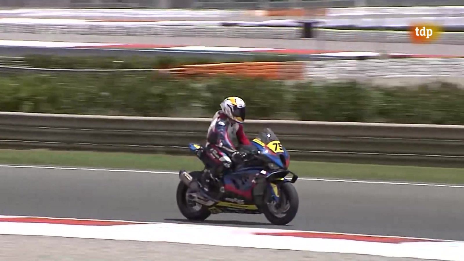 Motociclismo - Campeonato de España Superbike: Carrera Supersport 300 - ver ahora