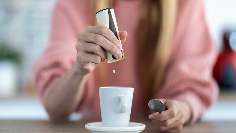 La OMS desaconseja consumir edulcorantes como la sacarina o la estevia