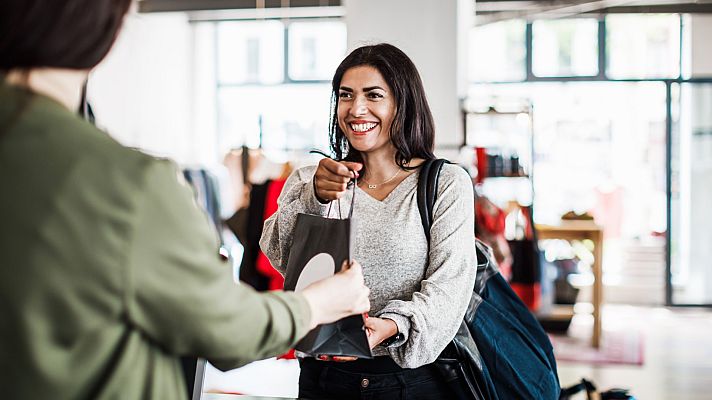 Telediario 1 - Las feromonas influyen en las decisiones de compra