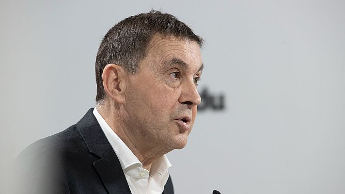 Informativo 24h - Otegi aplaude la renuncia de los candidatos de EH Bildu condenados de ETA por delitos de sangre