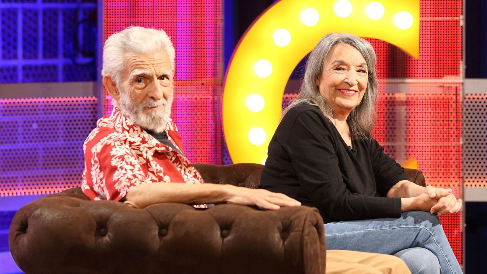 Culturas 2 - Entrevista a Petra Martínez y Juan Margallo - Culturas 2 | Ver