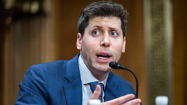 Telediario 2 - El creador de ChatGPT pide al Congreso de Estados Unidos que regule la Inteligencia Artificial