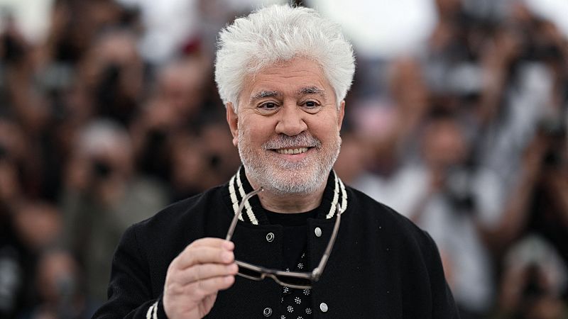 Pedro Almodóvar y Michael Douglas estrellas del Festival de cine de Cannes | Ver