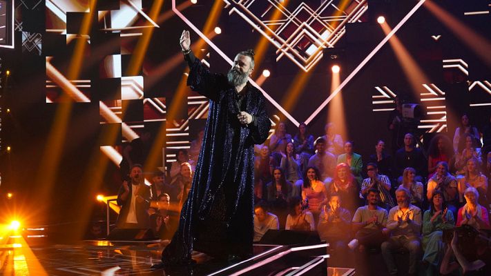 Cover Night - José Luis Jaén entona su versión de 'Without you'