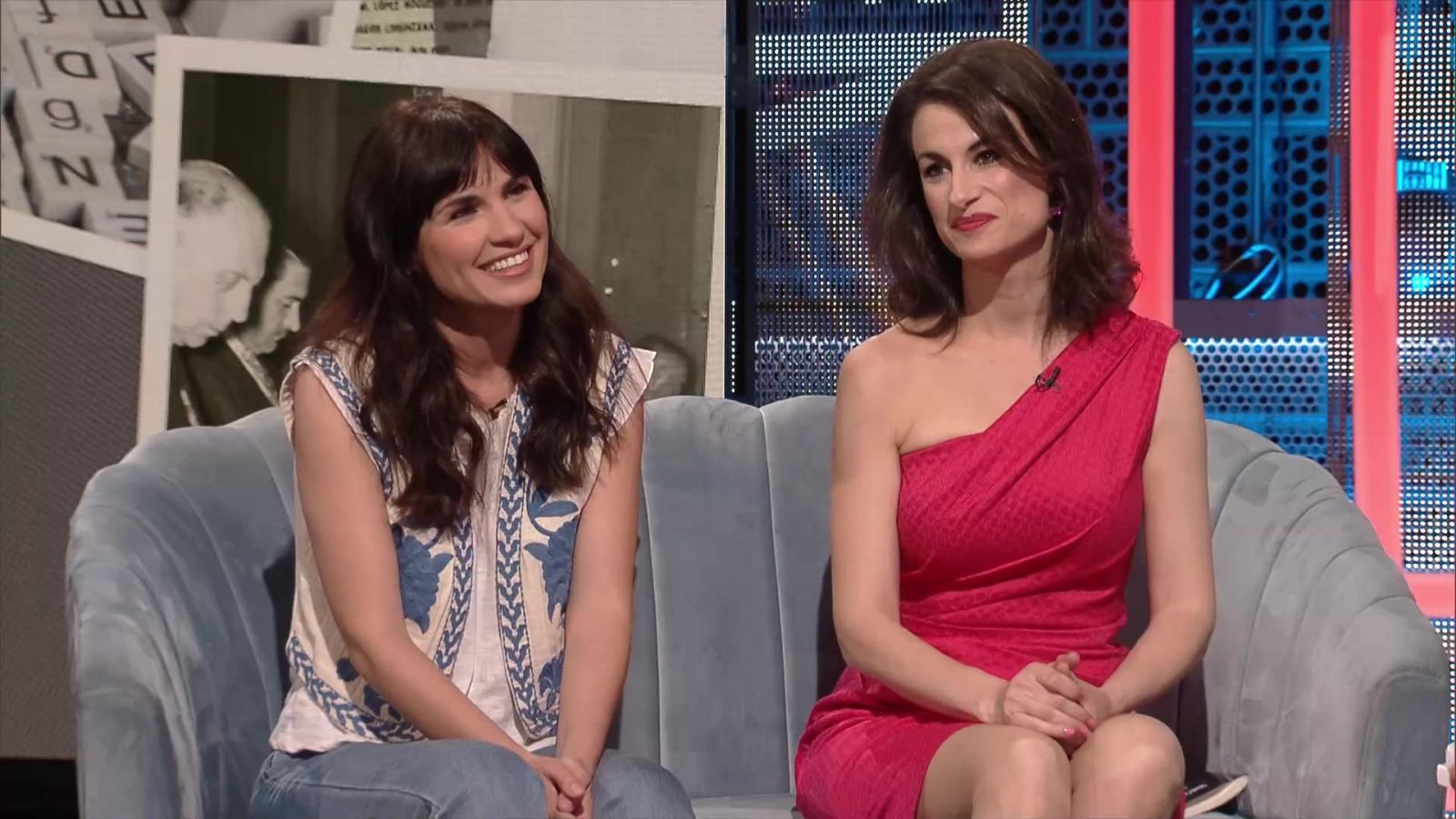 Culturas 2 - Día de las Letras Galegas con la poeta Yolanda Castaño - ver ahora