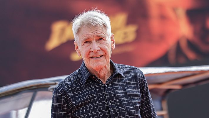 Telediario 1 - Harrison Ford presenta el nuevo Indiana Jones en Cannes: "Me siento muy feliz"