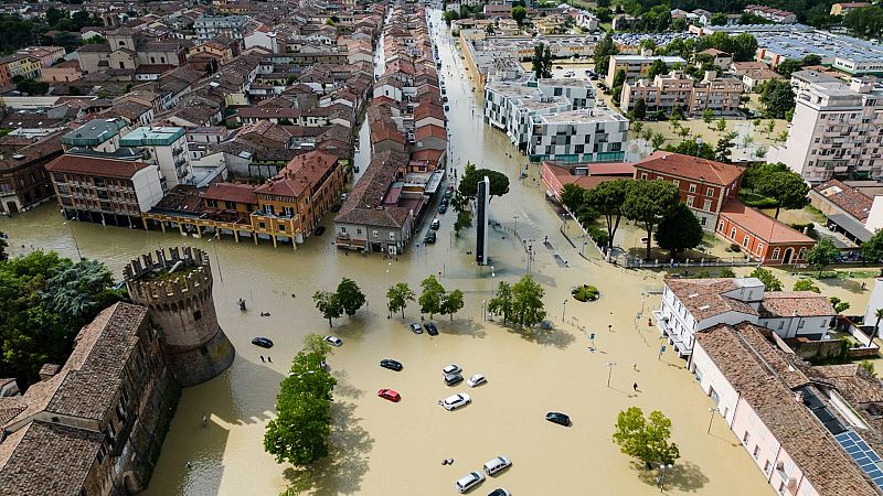 En el norte de Italia continúan las evacuaciones tras las inundaciones con al menos 14 muertos