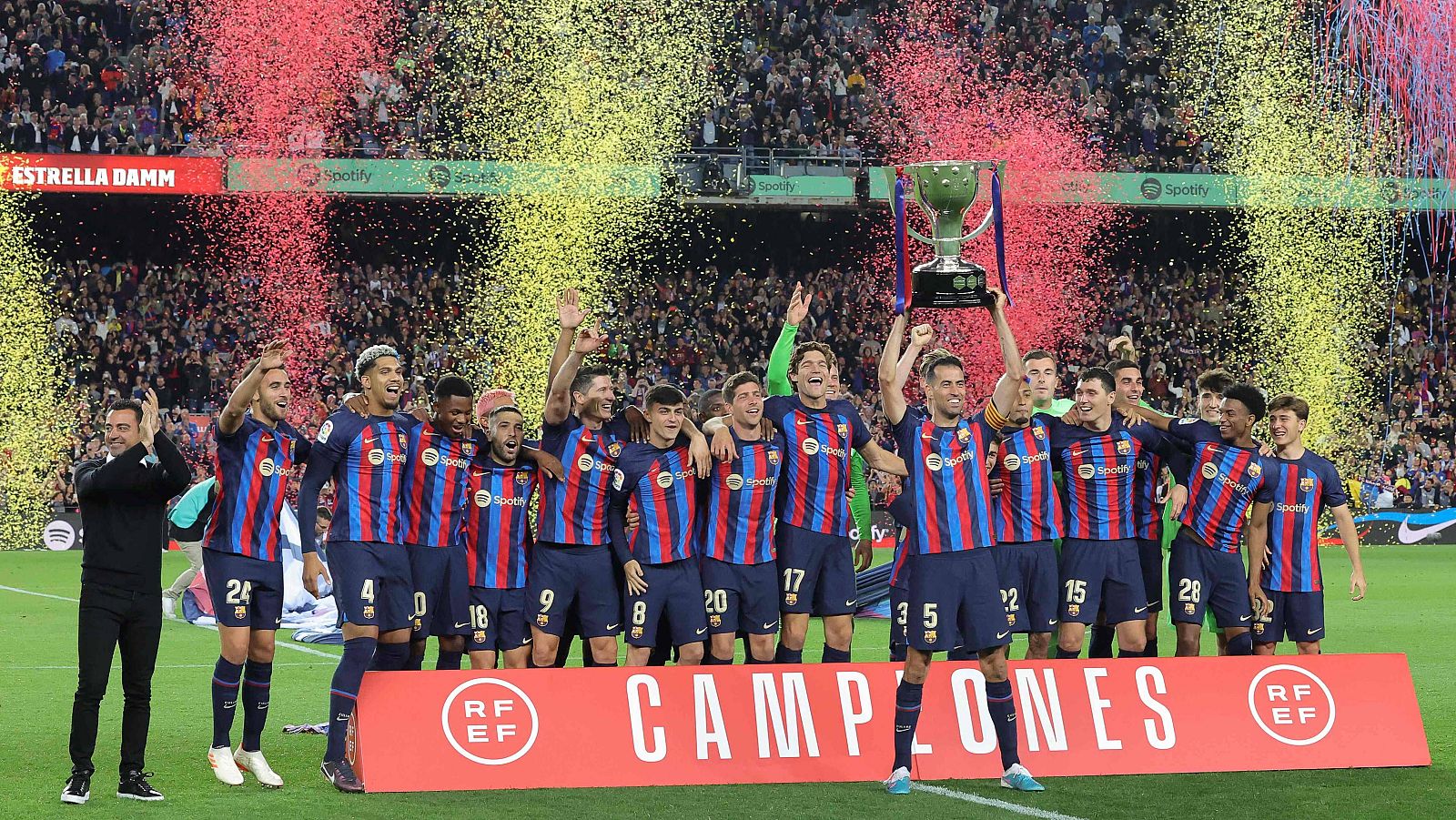 El Barça festeja en el Camp Nou la 27ª Liga | Ver