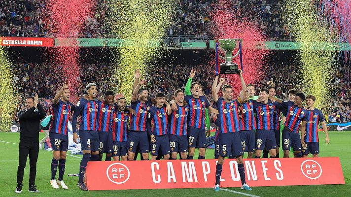 Telediario Fin de Semana - El Barça festeja en el Camp Nou la 27ª Liga