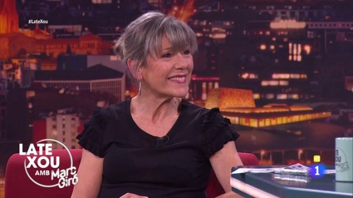 LateXou - Mari Pau Huguet demostra tots els seus talents ocults