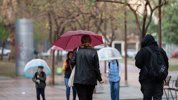 Informativo 24h - Las lluvias caídas este fin de semana dejan destrozos en Navarra, Alicante y Andalucía