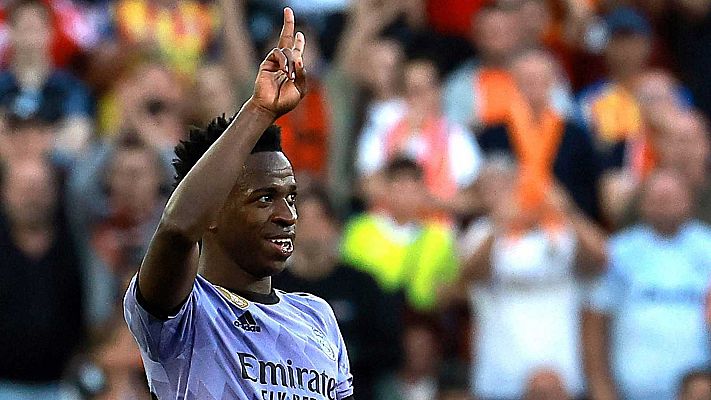 Telediario Matinal - El Comité de Competición retira la roja a Vinicius y cierra parcialmente Mestalla