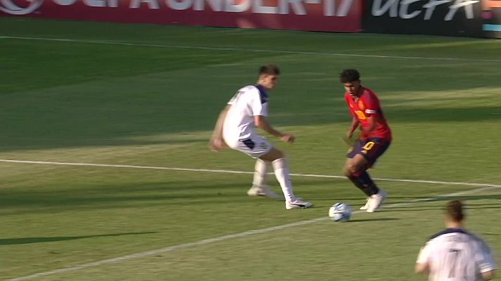 Fútbol - Campeonato de Europa Sub-17 masculino: España - Serbia