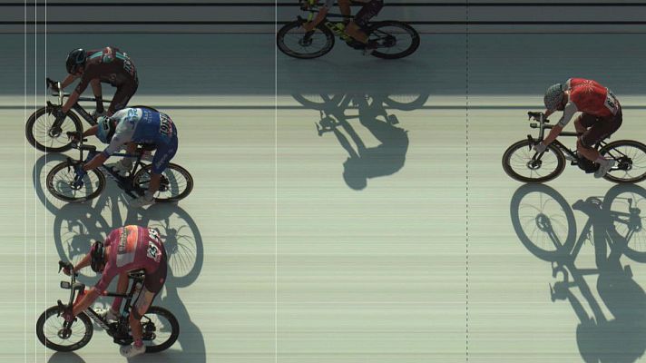 Ciclismo - Alberto Dainese gana una 'volata' de foto finish' en el Giro
