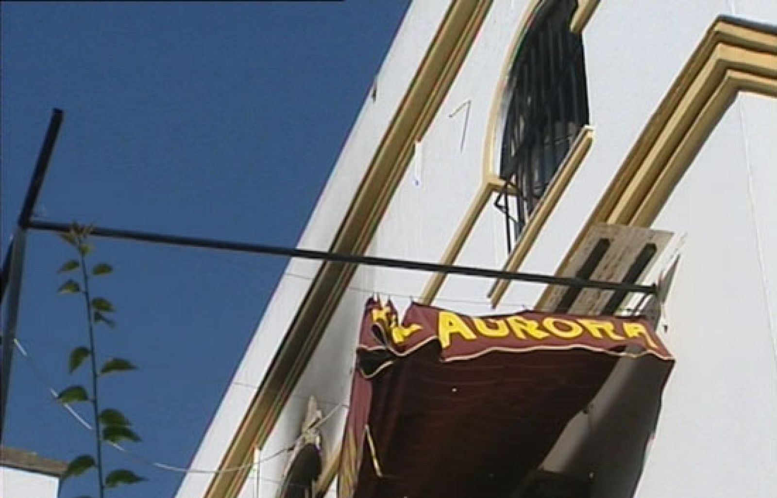 Ya son siete los muertos por el incendio en la residencia de ancianos "Aurora" de Sevilla | Ver