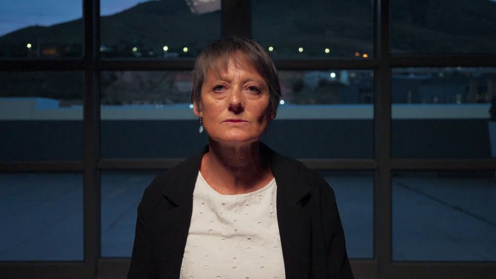 Eva Pérez está casada con un mestizo desde antes del fin del apartheid - Españoles en conflictos | Ver