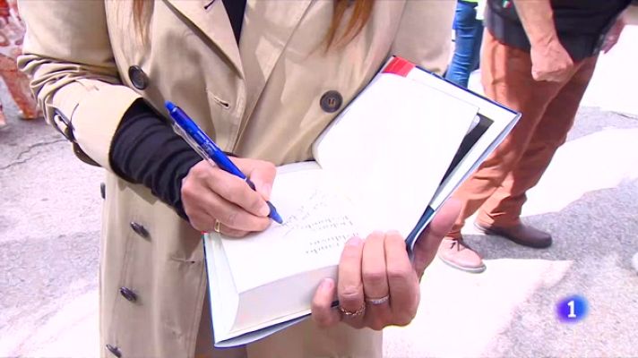 Telediario Fin de Semana - Dolores Redondo y "Esperando al Diluvio"