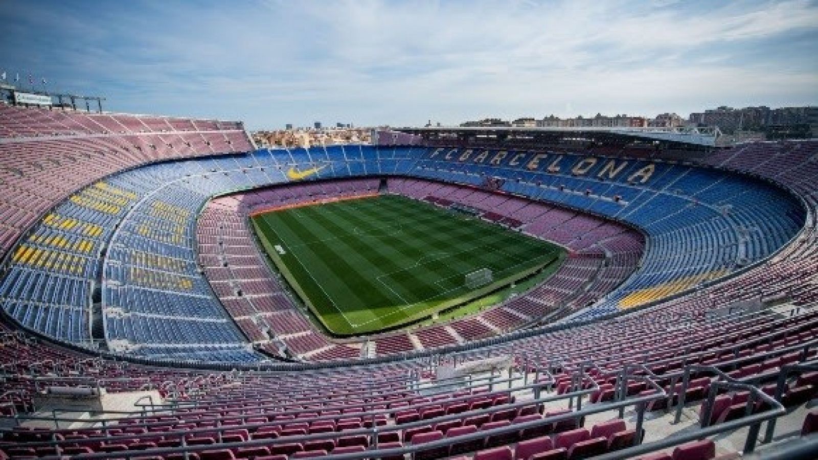 El Camp Nou, un templo histórico listo para su remodelación - ver ahora
