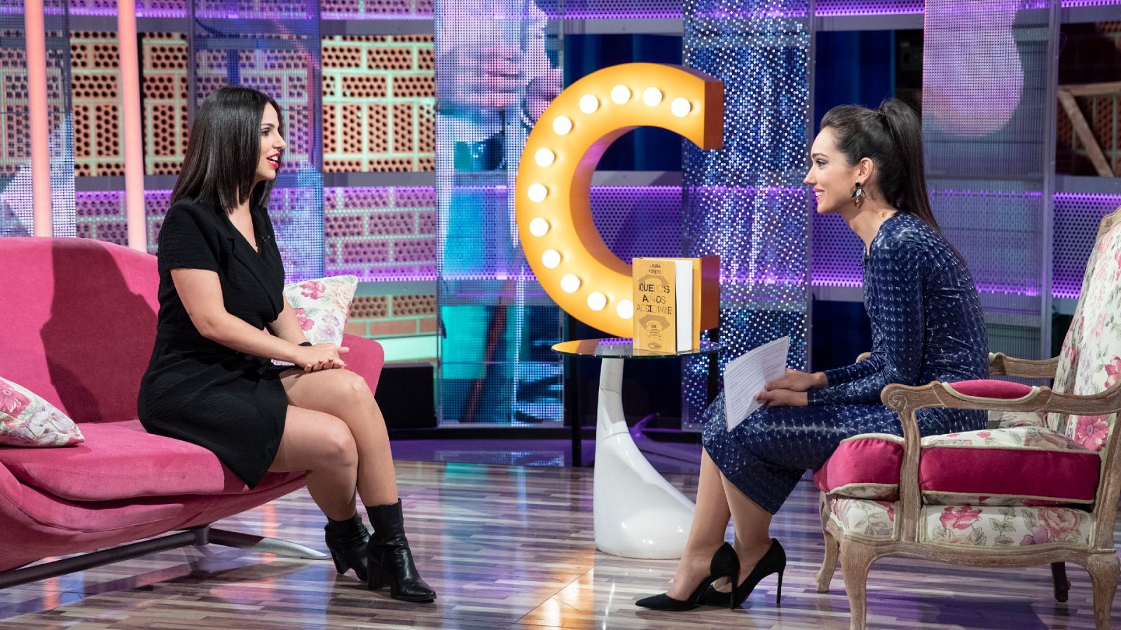 Los 40 años de DRO con Laura Piñero - Culturas 2 | Ver