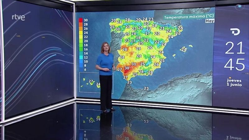 Predominio de los cielos nubosos y abundante nubosidad de evolución, con chubascos y tormentas que pueden ser localmente fuertes - ver ahora